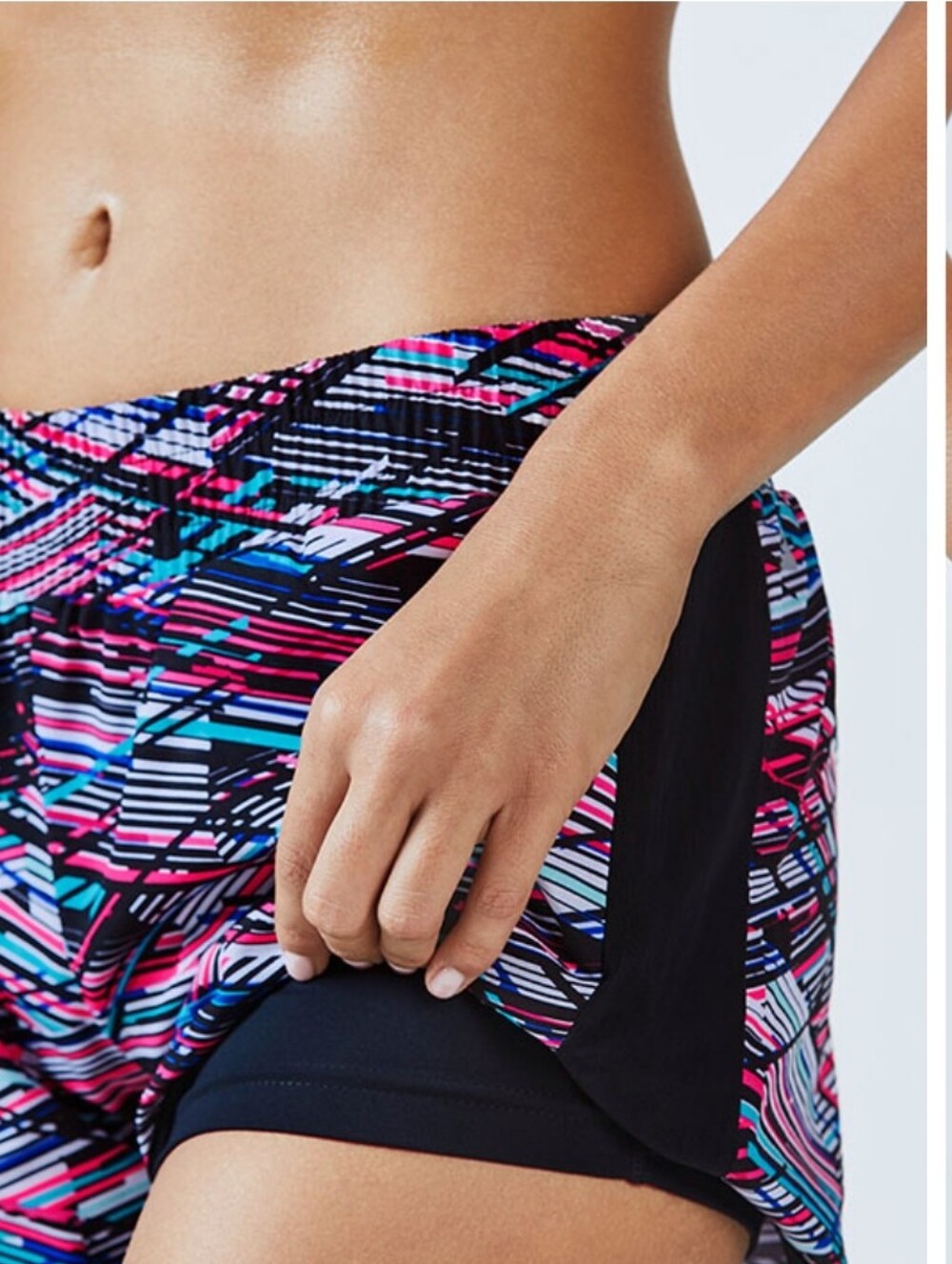Fabletics Fallon Short 3" - Picture 3 of 12